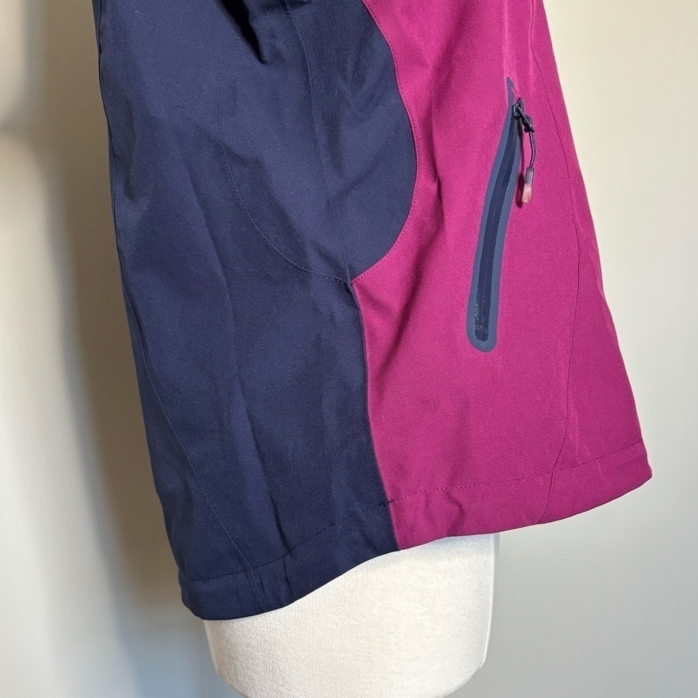 Callaway Liberty 3.0 WeatherSeries Waterproof Jacket in Magenta and Navy, Medium - Picture 6 of 12